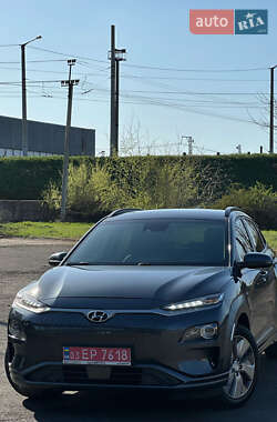 Внедорожник / Кроссовер Hyundai Kona 2019 в 