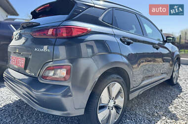 Внедорожник / Кроссовер Hyundai Kona 2019 в 