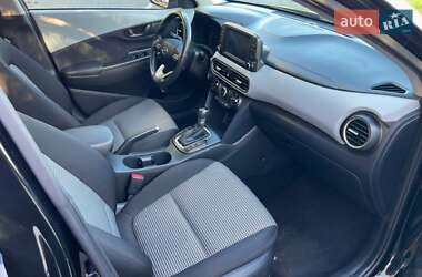 Позашляховик / Кросовер Hyundai Kona 2019 в 