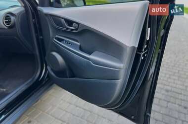 Позашляховик / Кросовер Hyundai Kona 2019 в 