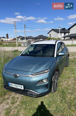 Внедорожник / Кроссовер Hyundai Kona 2019 в Ровно