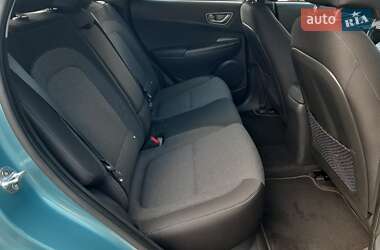 Внедорожник / Кроссовер Hyundai Kona 2020 в 