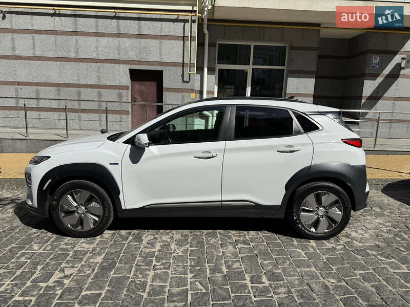 Позашляховик / Кросовер Hyundai Kona 2018 в Києві фото 2 Позашляховик / Кросовер Hyundai Kona 2018 в Києві