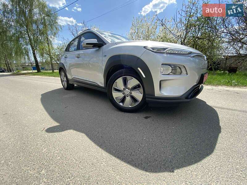Внедорожник / Кроссовер Hyundai Kona 2020 в Ковеле