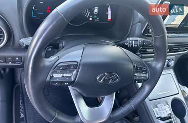 Внедорожник / Кроссовер Hyundai Kona 2019 в 