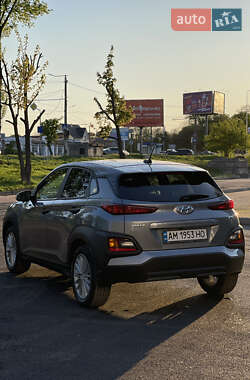 Внедорожник / Кроссовер Hyundai Kona 2018 в 