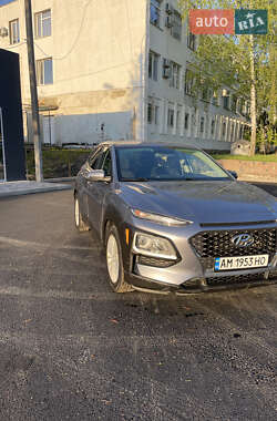 Внедорожник / Кроссовер Hyundai Kona 2018 в 