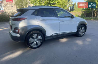 Позашляховик / Кросовер Hyundai Kona 2019 в 