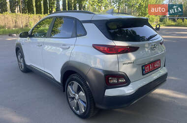 Позашляховик / Кросовер Hyundai Kona 2019 в 