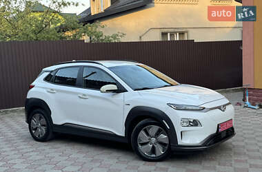 Позашляховик / Кросовер Hyundai Kona 2020 в 