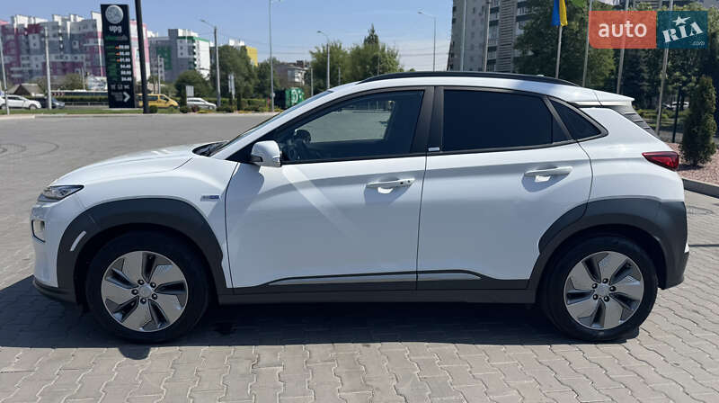 Позашляховик / Кросовер Hyundai Kona 2020 в Луцьку