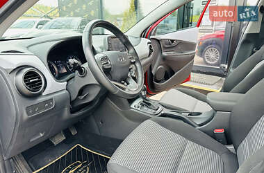 Внедорожник / Кроссовер Hyundai Kona 2019 в 
