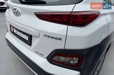 Внедорожник / Кроссовер Hyundai Kona 2020 в 