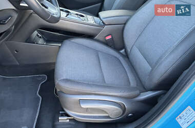 Позашляховик / Кросовер Hyundai Kona 2022 в 