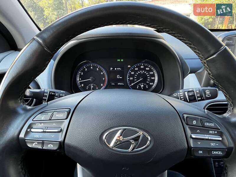 Внедорожник / Кроссовер Hyundai Kona 2019 в Львове