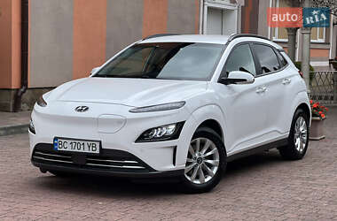 Позашляховик / Кросовер Hyundai Kona 2021 в 