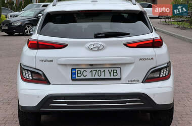 Позашляховик / Кросовер Hyundai Kona 2021 в 