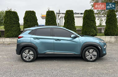 Позашляховик / Кросовер Hyundai Kona 2020 в 