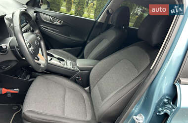 Позашляховик / Кросовер Hyundai Kona 2020 в 