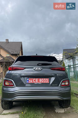 Позашляховик / Кросовер Hyundai Kona 2019 в 