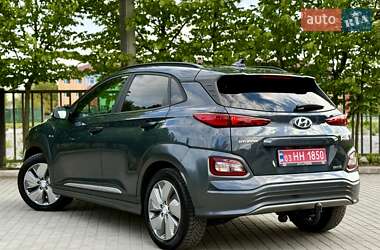 Внедорожник / Кроссовер Hyundai Kona 2020 в 