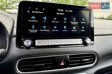 Внедорожник / Кроссовер Hyundai Kona 2020 в 