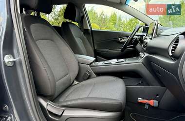 Внедорожник / Кроссовер Hyundai Kona 2020 в 