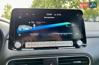 Внедорожник / Кроссовер Hyundai Kona 2020 в 