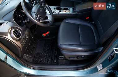 Позашляховик / Кросовер Hyundai Kona 2020 в 