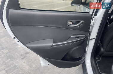 Внедорожник / Кроссовер Hyundai Kona 2019 в 