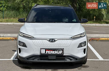 Позашляховик / Кросовер Hyundai Kona 2018 в 