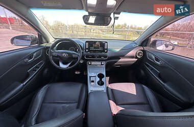 Позашляховик / Кросовер Hyundai Kona 2018 в 