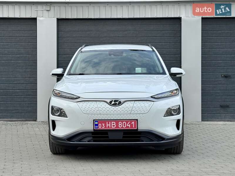 Позашляховик / Кросовер Hyundai Kona 2019 в Тернополі