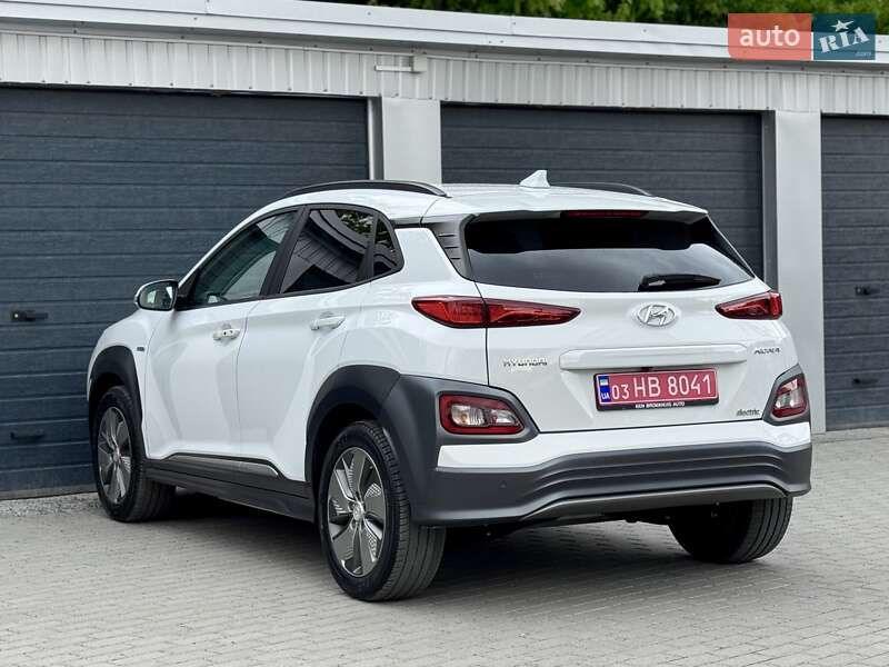 Позашляховик / Кросовер Hyundai Kona 2019 в Тернополі
