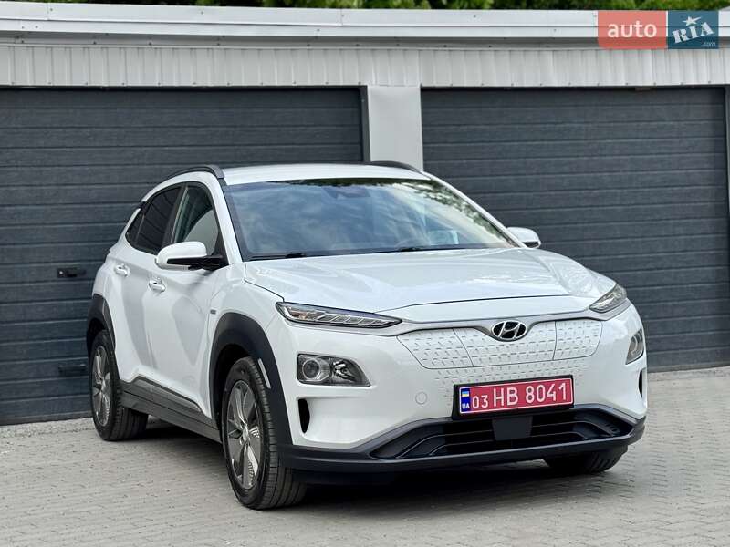 Позашляховик / Кросовер Hyundai Kona 2019 в Тернополі