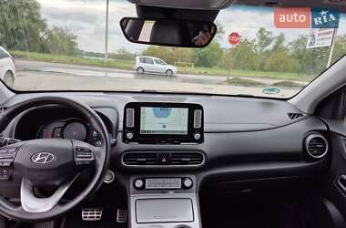Позашляховик / Кросовер Hyundai Kona 2019 в 