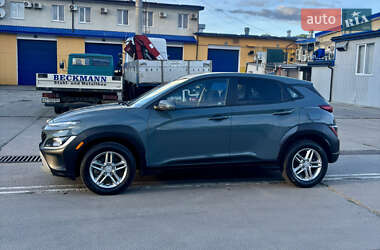 Внедорожник / Кроссовер Hyundai Kona 2021 в 