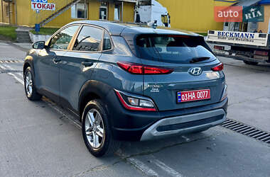Внедорожник / Кроссовер Hyundai Kona 2021 в 