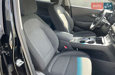 Позашляховик / Кросовер Hyundai Kona 2021 в 