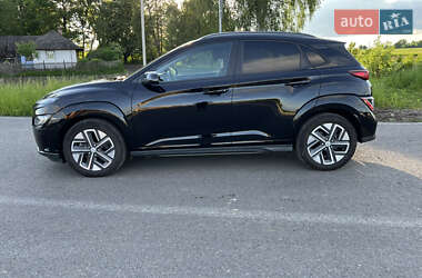 Позашляховик / Кросовер Hyundai Kona 2022 в 