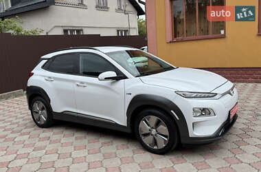 Позашляховик / Кросовер Hyundai Kona 2020 в 