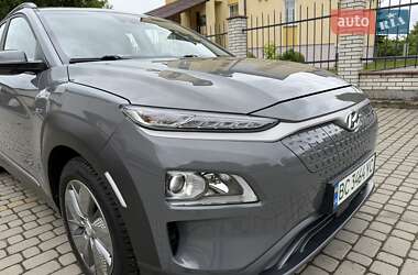 Внедорожник / Кроссовер Hyundai Kona 2020 в 