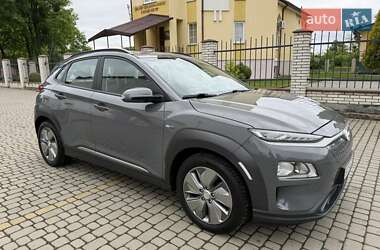 Внедорожник / Кроссовер Hyundai Kona 2020 в 