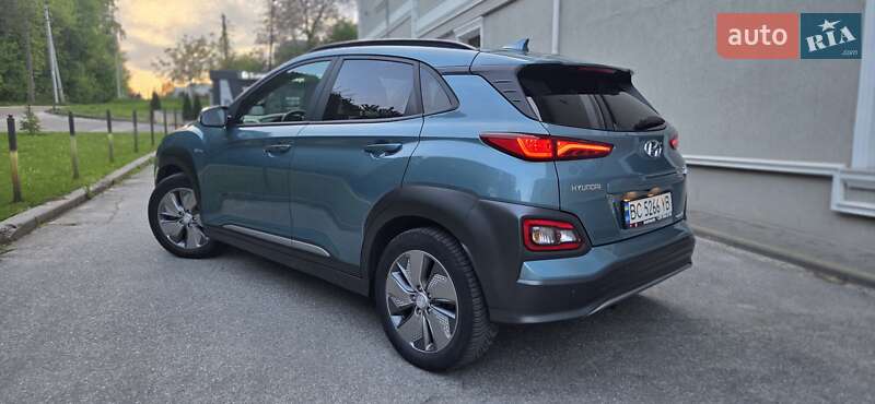 Внедорожник / Кроссовер Hyundai Kona 2019 в Львове