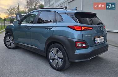 Внедорожник / Кроссовер Hyundai Kona 2019 в 