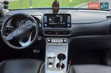 Внедорожник / Кроссовер Hyundai Kona 2019 в 