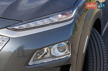 Позашляховик / Кросовер Hyundai Kona 2020 в 