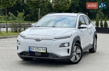 Позашляховик / Кросовер Hyundai Kona 2018 в Львові
