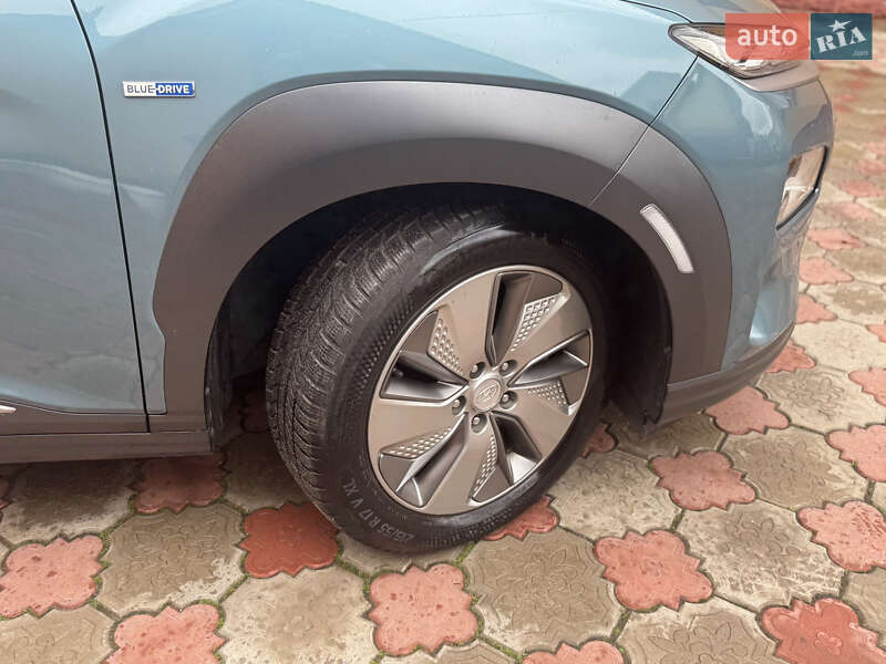 Внедорожник / Кроссовер Hyundai Kona 2020 в Ровно