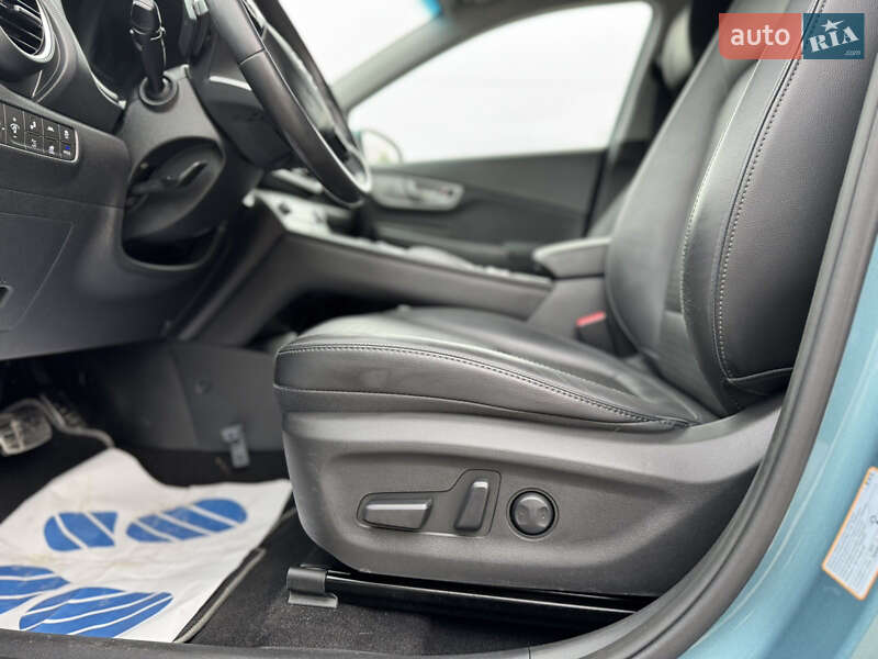 Внедорожник / Кроссовер Hyundai Kona 2020 в Ровно